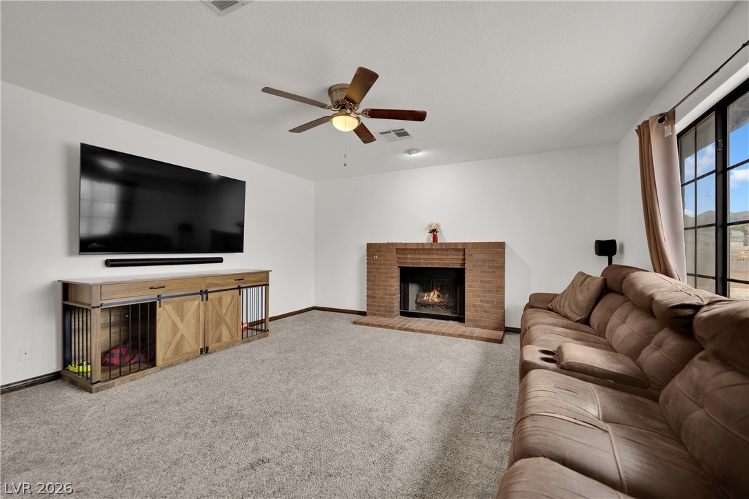 1580 Colt Drive Property Photo 7