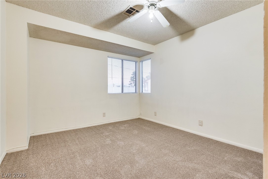 5011 Spencer Street B Property Photo 22