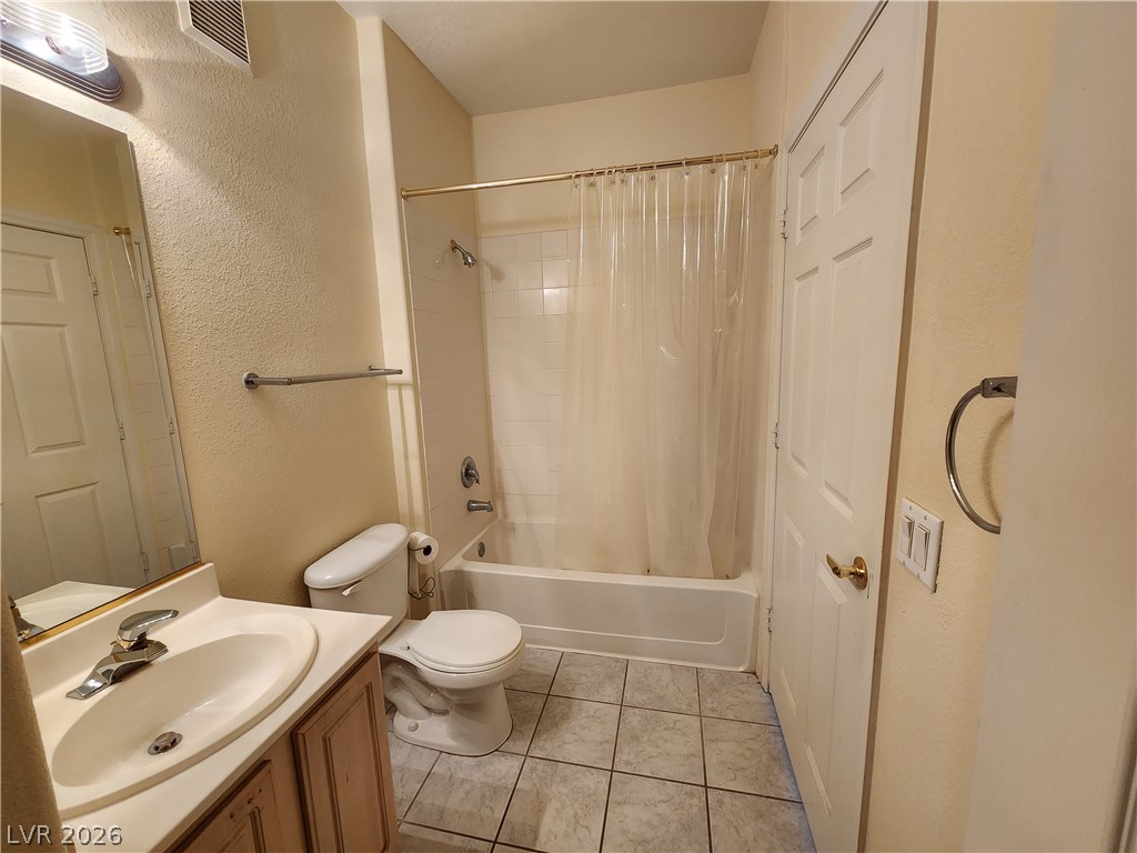3917 Lazy Pine Street 201 Property Photo 22