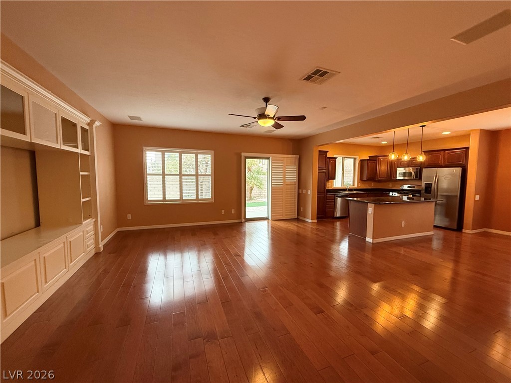 11833 Bussero Court Property Photo 2