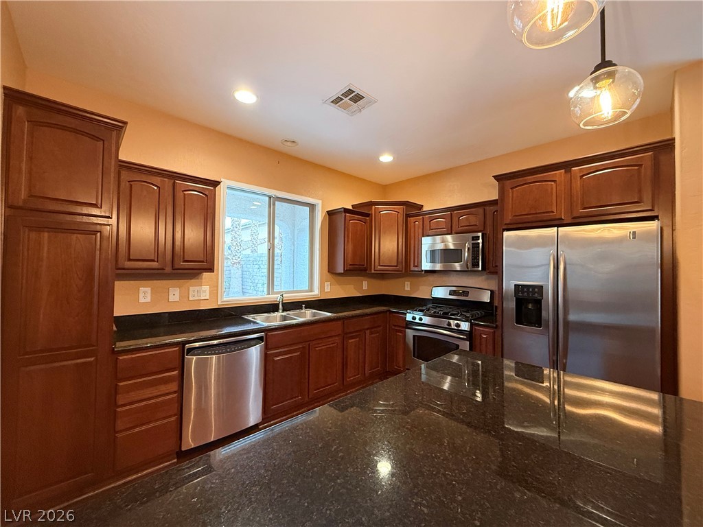 11833 Bussero Court Property Photo 5