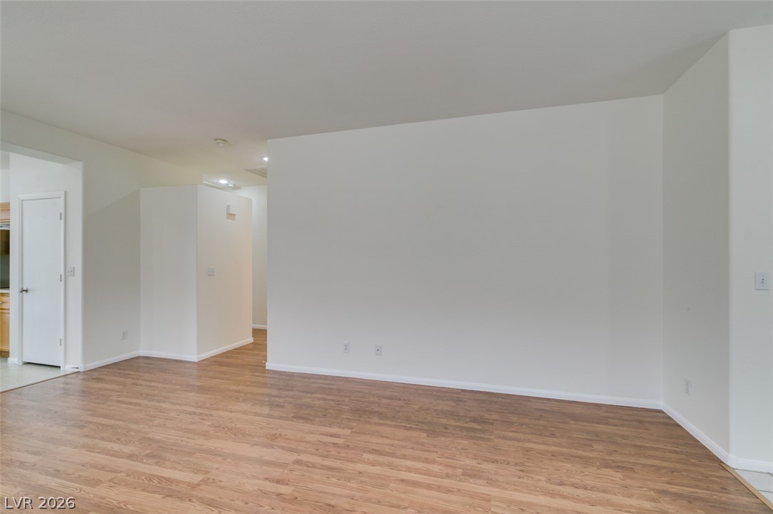 9912 Oriole Crest Court Property Photo 7