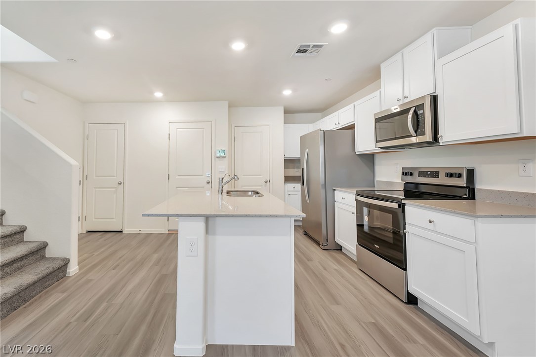 4820 Orchid Ridge Avenue Property Photo 8