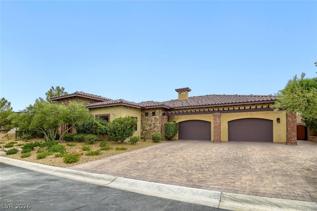 9707 Dream Brook Court Property Photo 3
