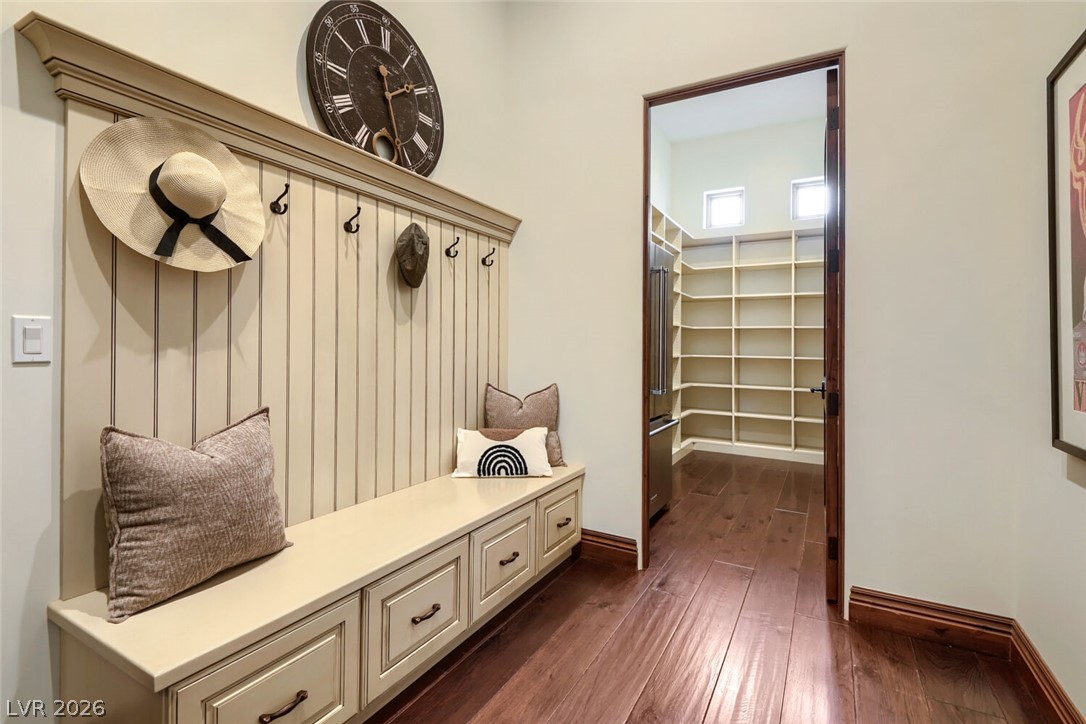 9707 Dream Brook Court Property Photo 18
