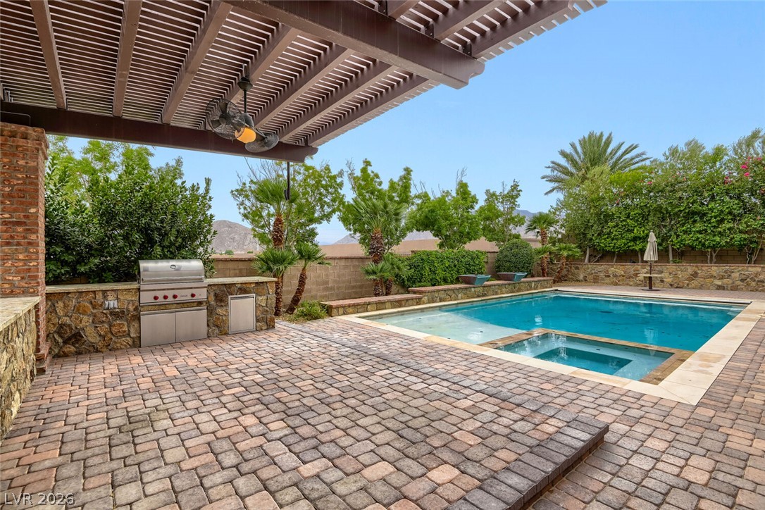 9707 Dream Brook Court Property Photo 45