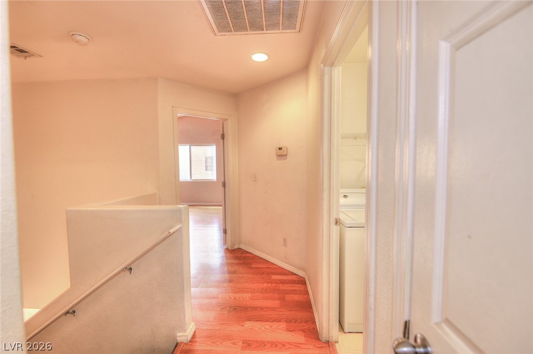 4133 Kemble Court Property Photo 9