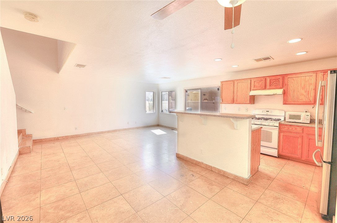4133 Kemble Court Property Photo 14