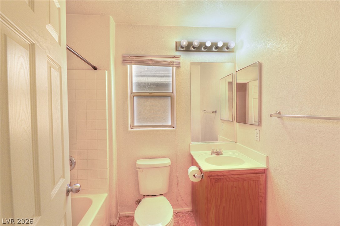 4133 Kemble Court Property Photo 19
