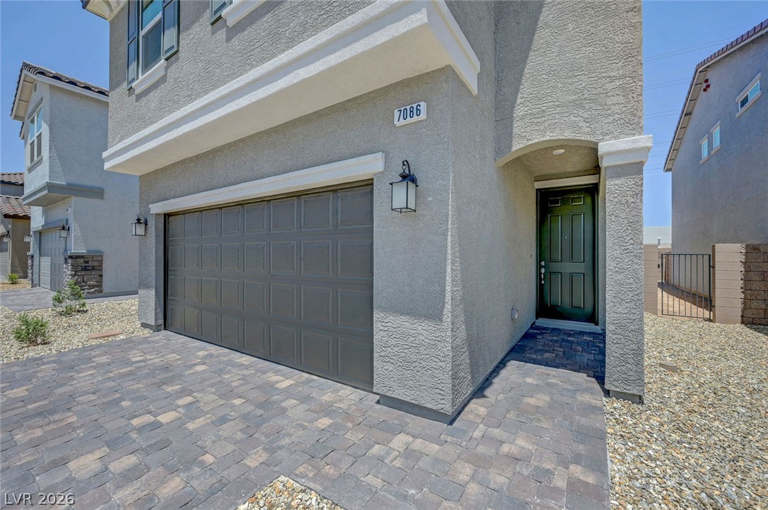 7086 Parkallen Avenue Property Photo 4