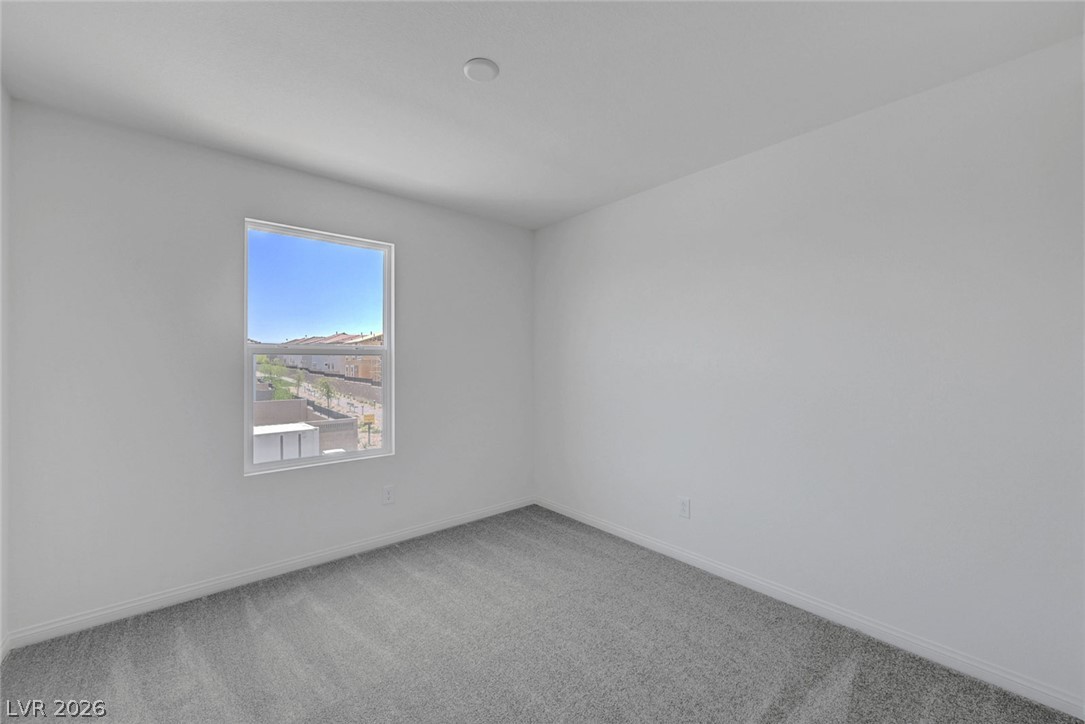 7086 Parkallen Avenue Property Photo 34