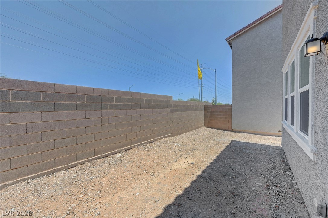 7086 Parkallen Avenue Property Photo 44