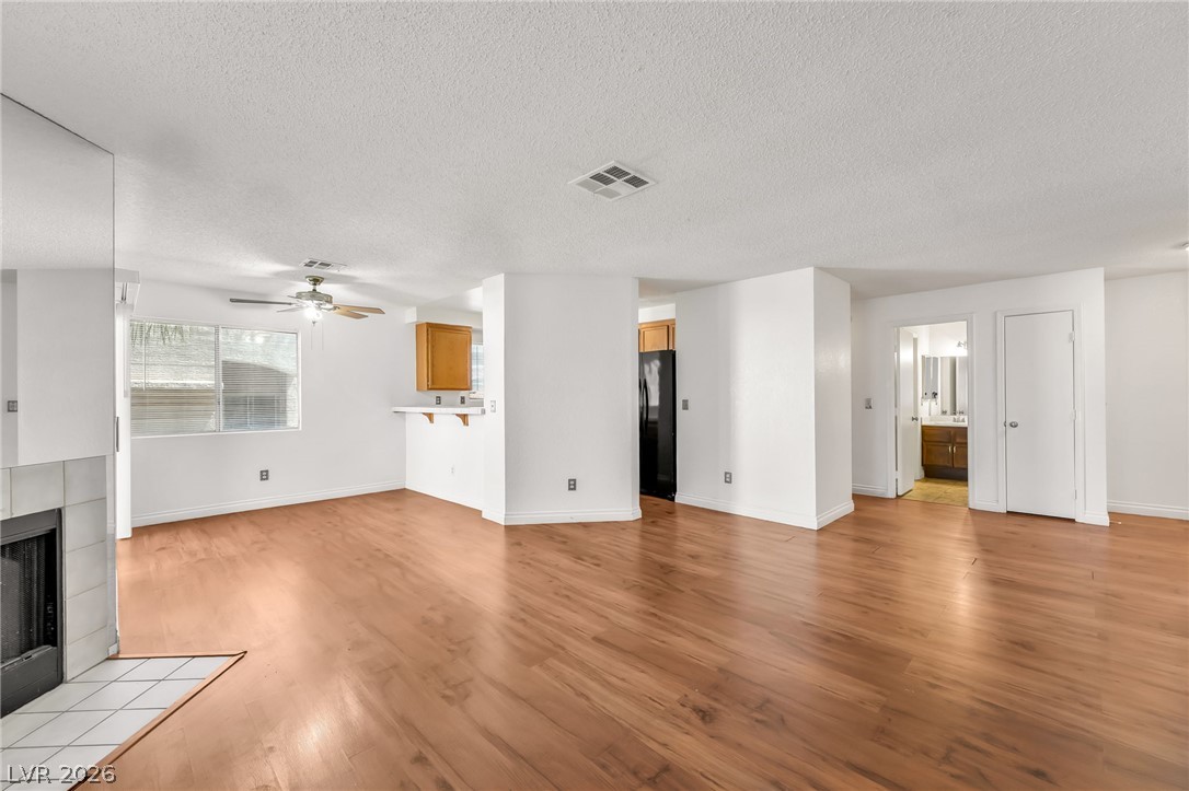6859 Tamarus Street 202 Property Photo 4