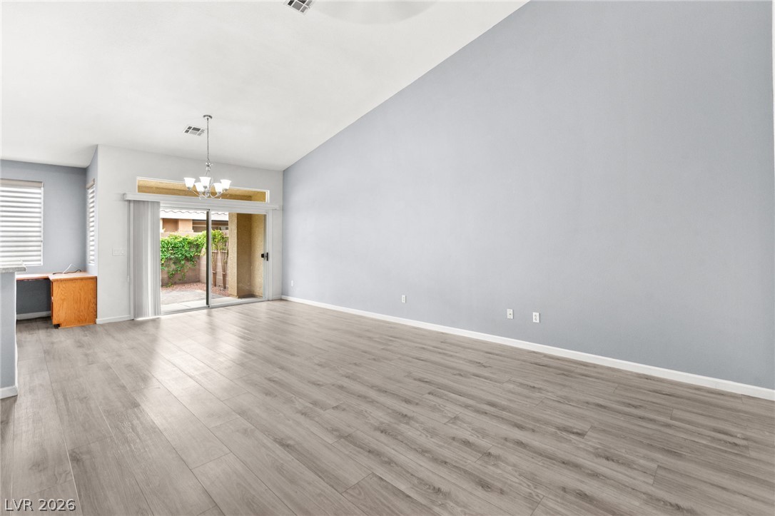 9257 Blue Flax Place Property Photo 11