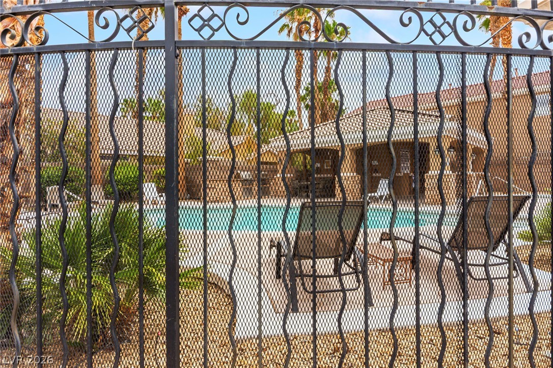 9257 Blue Flax Place Property Photo 46