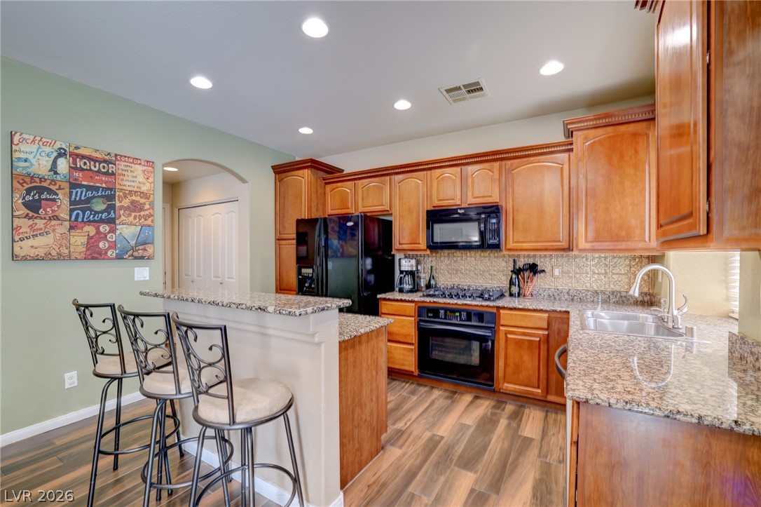 9831 Twin Mill Street Property Photo 7