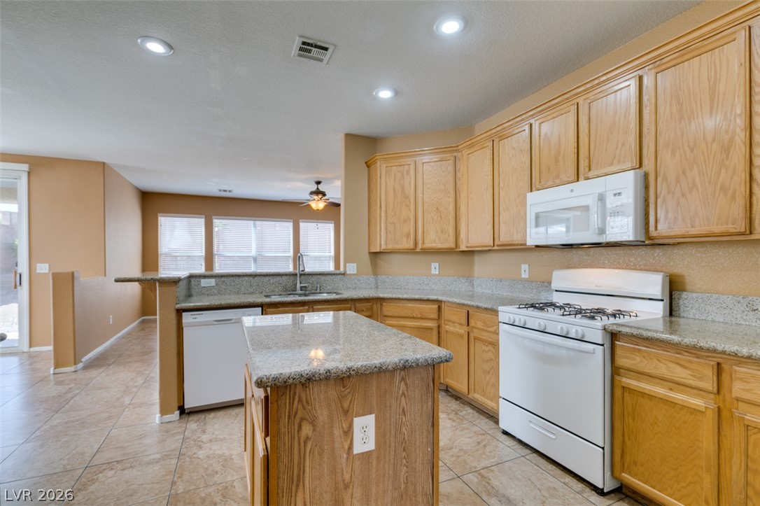 815 Chameleon Star Avenue Property Photo 24