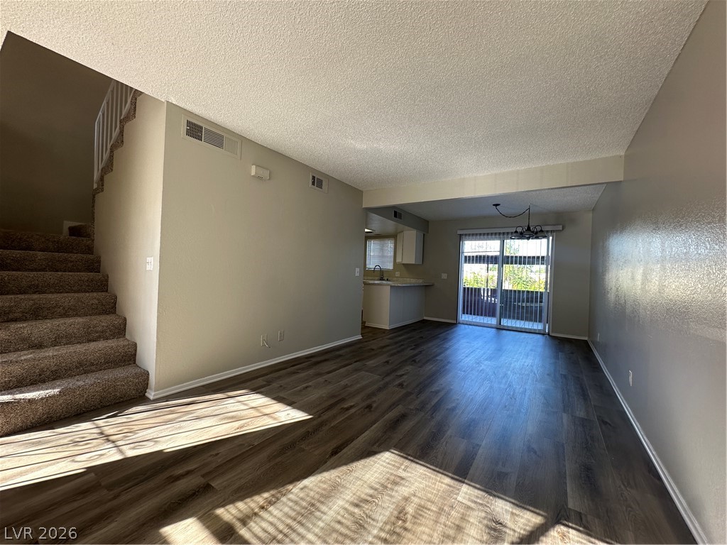 181 Bel Port Drive 184 Property Photo 2