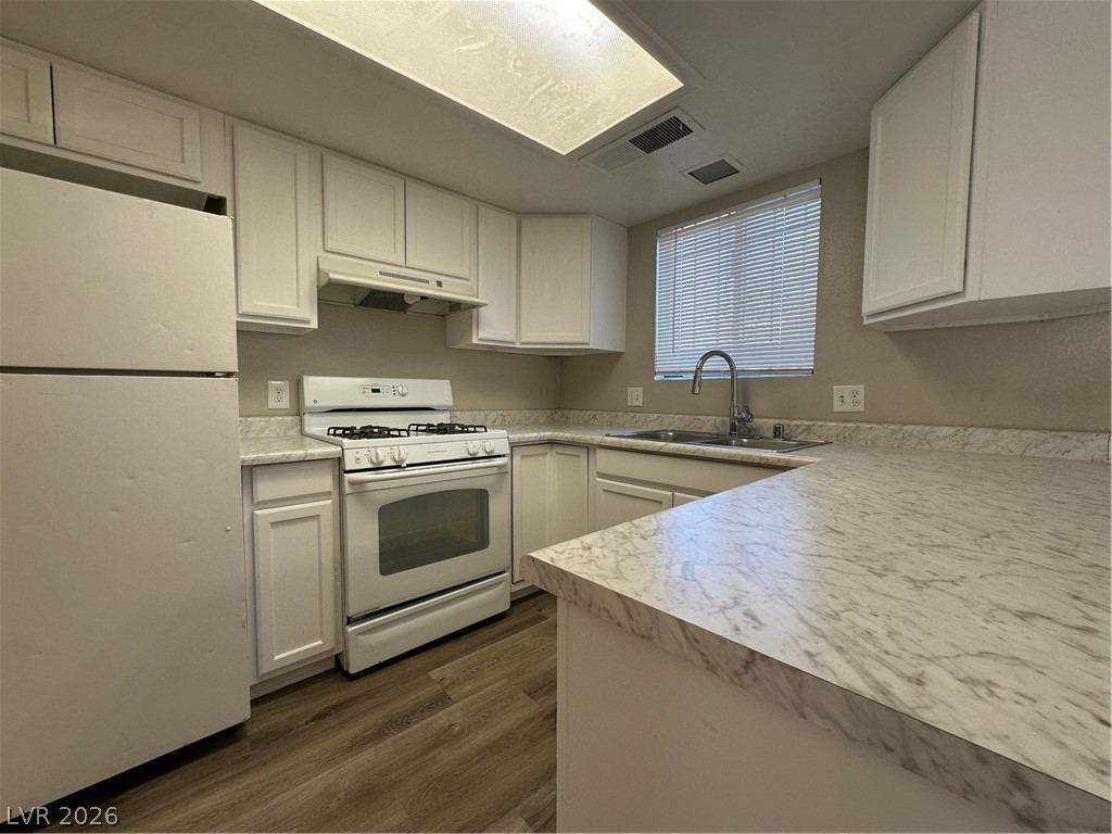 181 Bel Port Drive 184 Property Photo 4