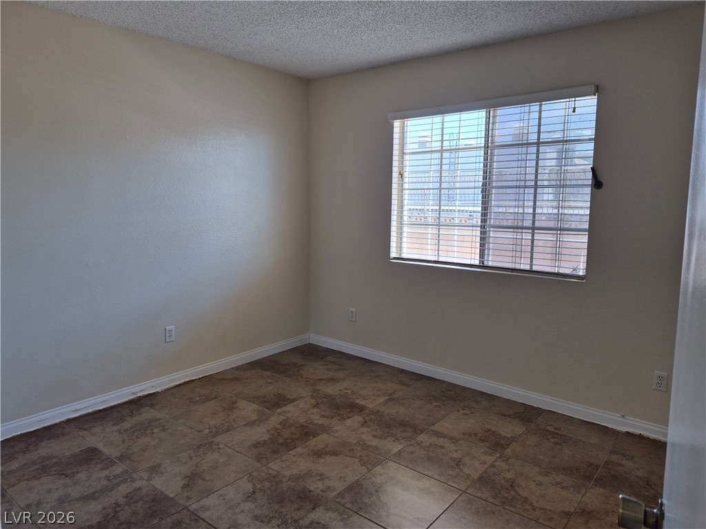 2664 Bryandouglas Drive B Property Photo 7