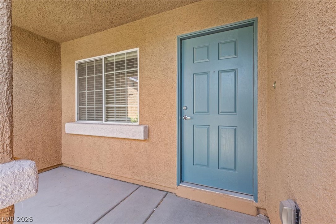 5257 Sand Dollar Avenue Property Photo 2