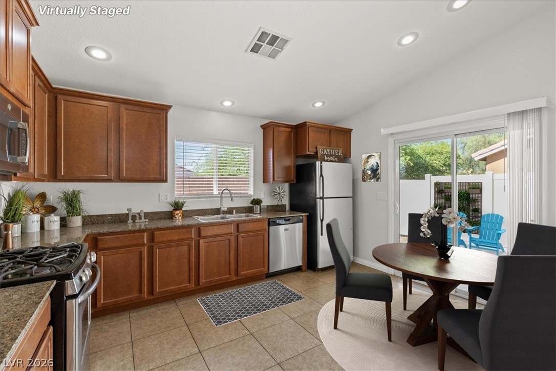 5257 Sand Dollar Avenue Property Photo 10