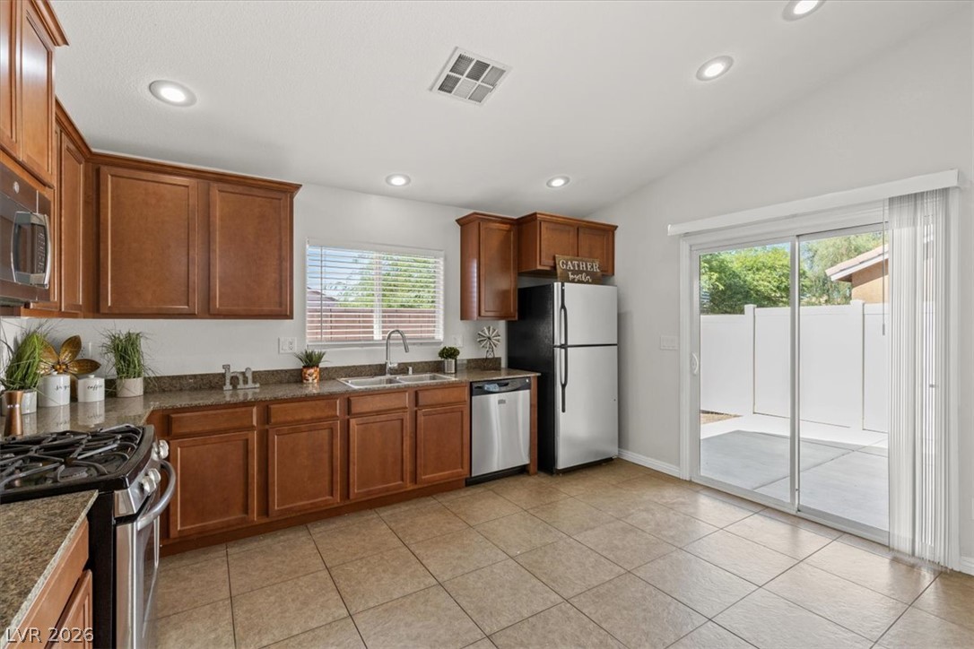5257 Sand Dollar Avenue Property Photo 11