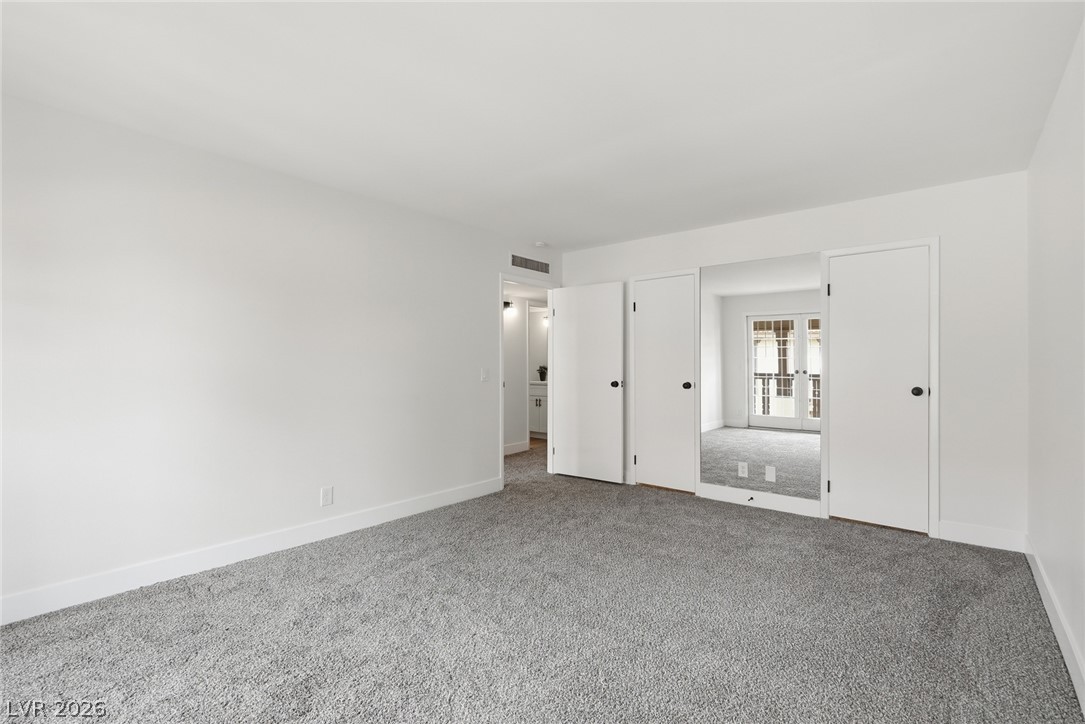 3045 Pinehurst Drive B Property Photo 13