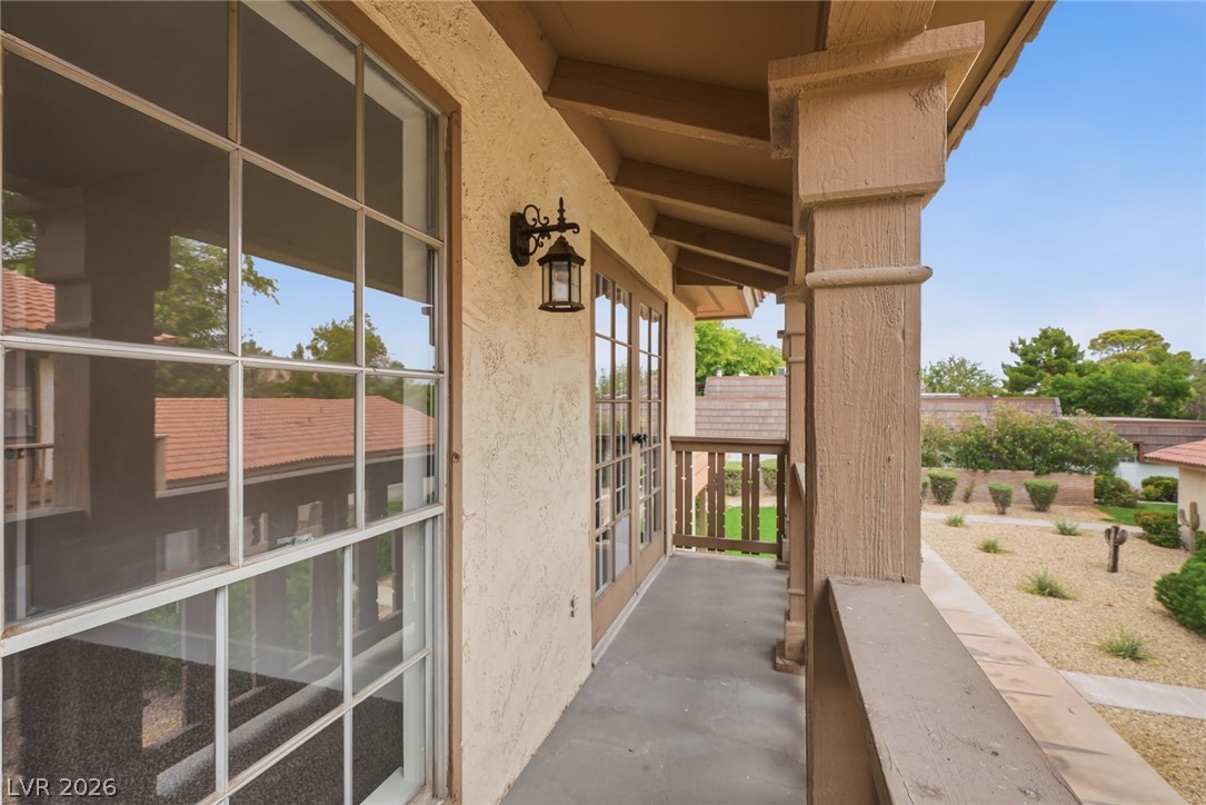 3045 Pinehurst Drive B Property Photo 17