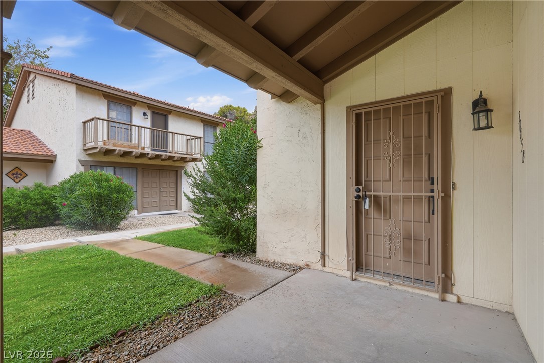 3045 Pinehurst Drive B Property Photo 20
