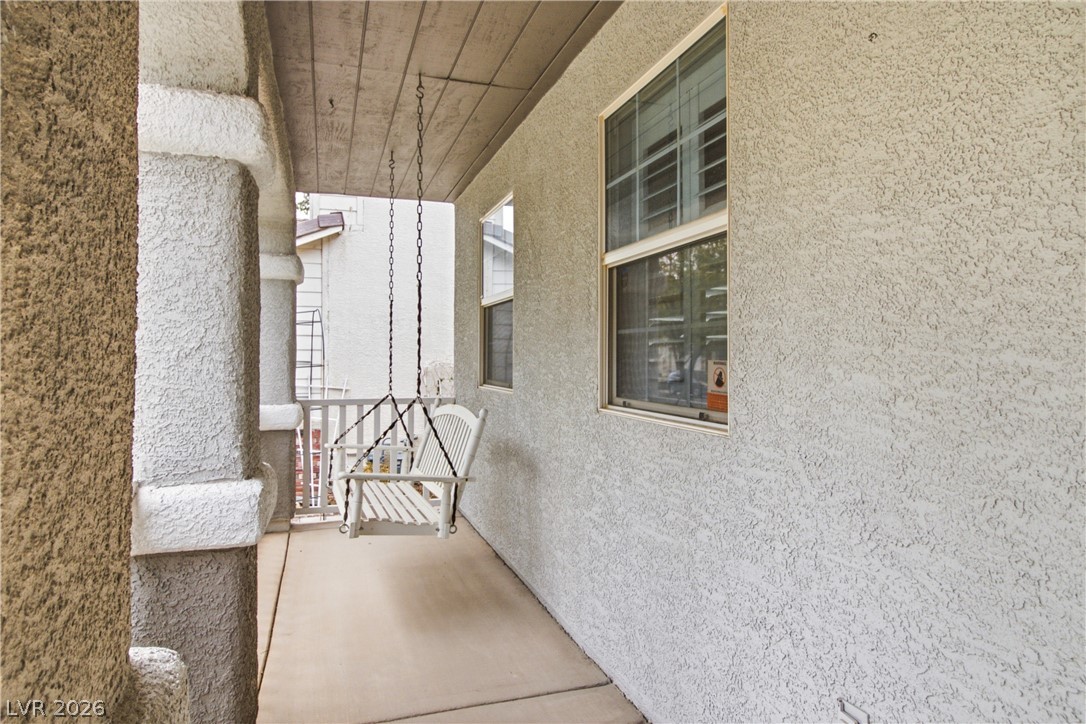 1502 Shadow Haven Lane Property Photo 4