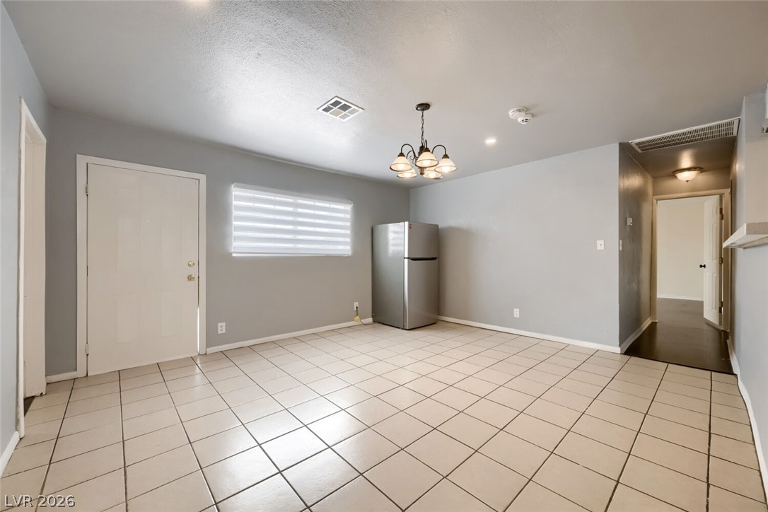 6512 Evergreen Avenue Property Photo 10