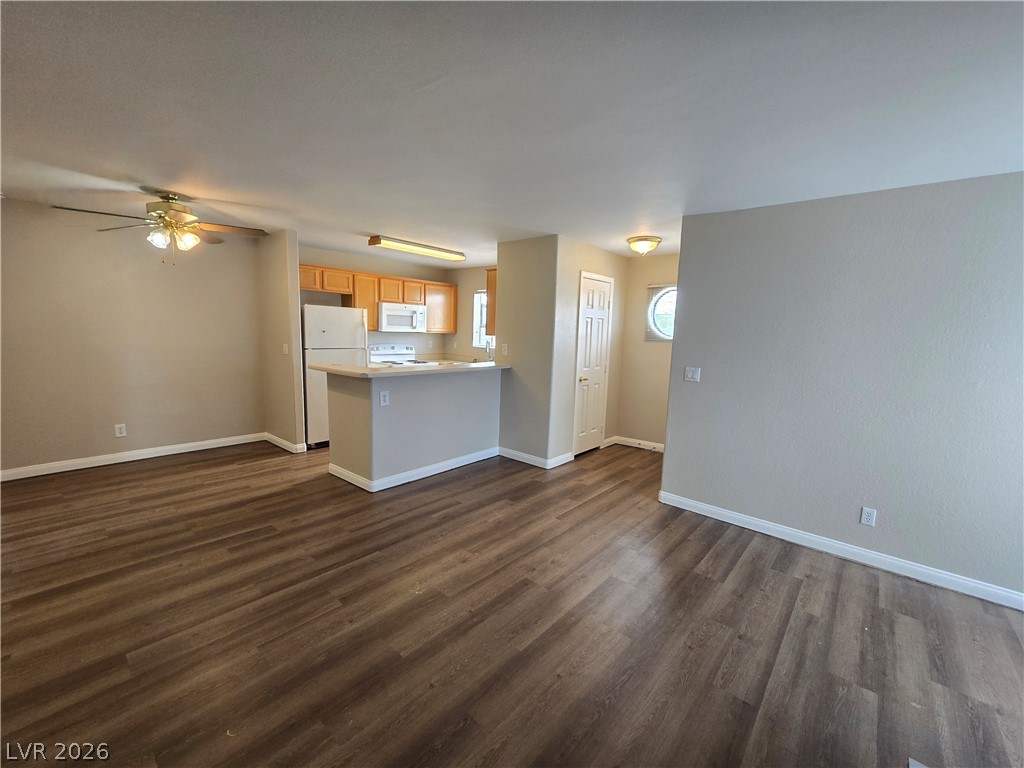 2987 Juniper Hills Bl Boulevard 201 Property Photo 8