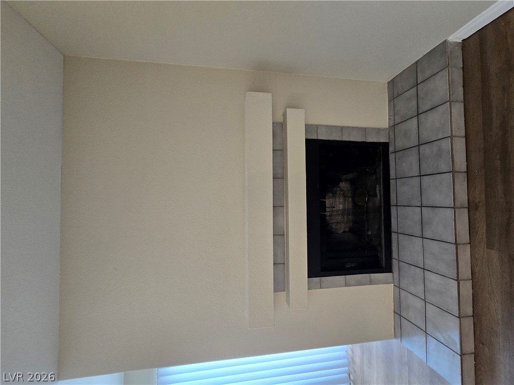 2987 Juniper Hills Bl Boulevard 201 Property Photo 9