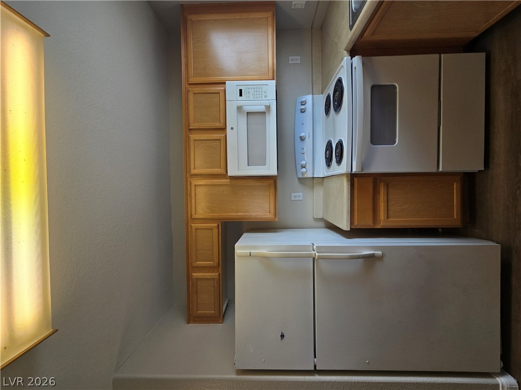 2987 Juniper Hills Bl Boulevard 201 Property Photo 14