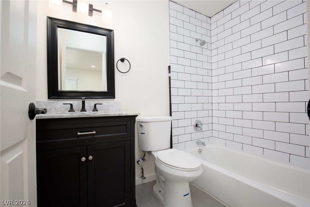 737 Rock Springs Drive 201 Property Photo 18