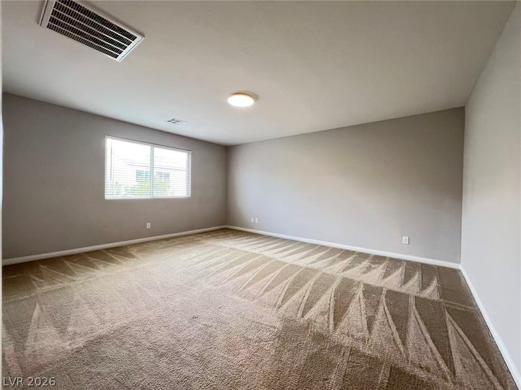 83 Greenpoint View Street Property Photo 12