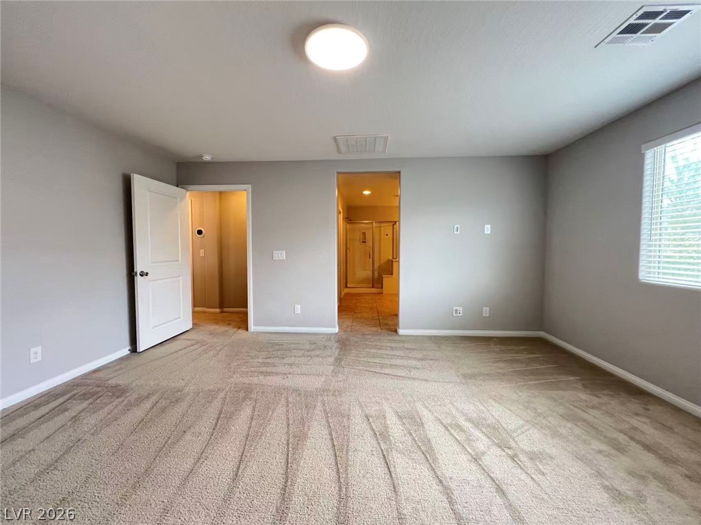 83 Greenpoint View Street Property Photo 13