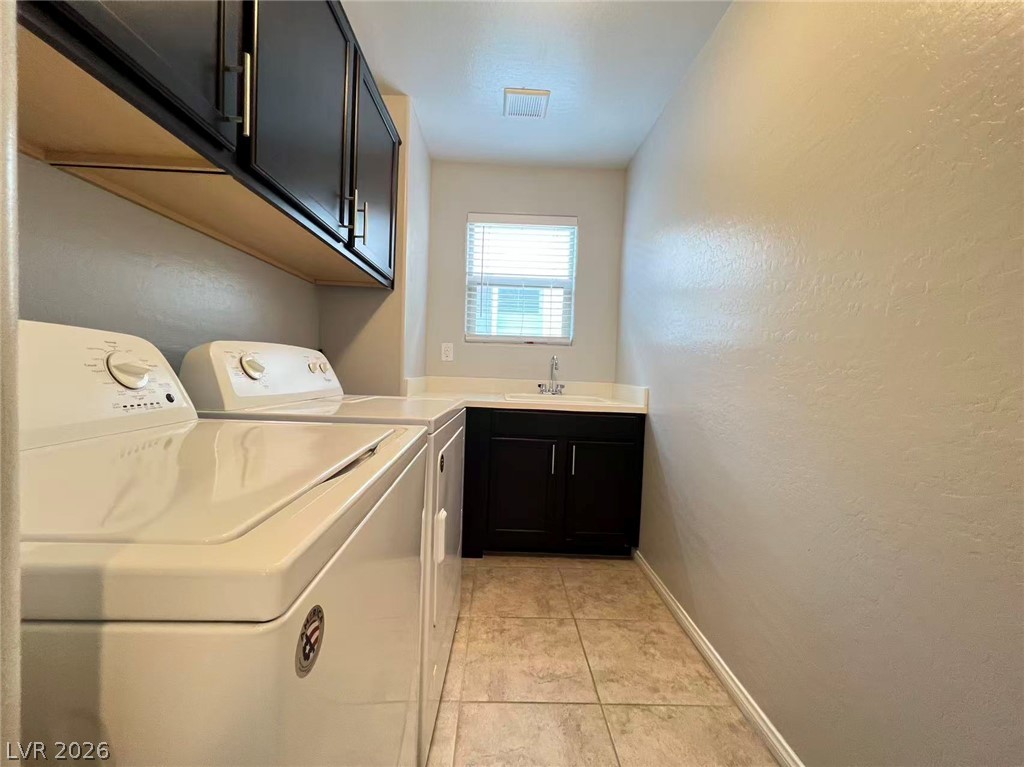 83 Greenpoint View Street Property Photo 18