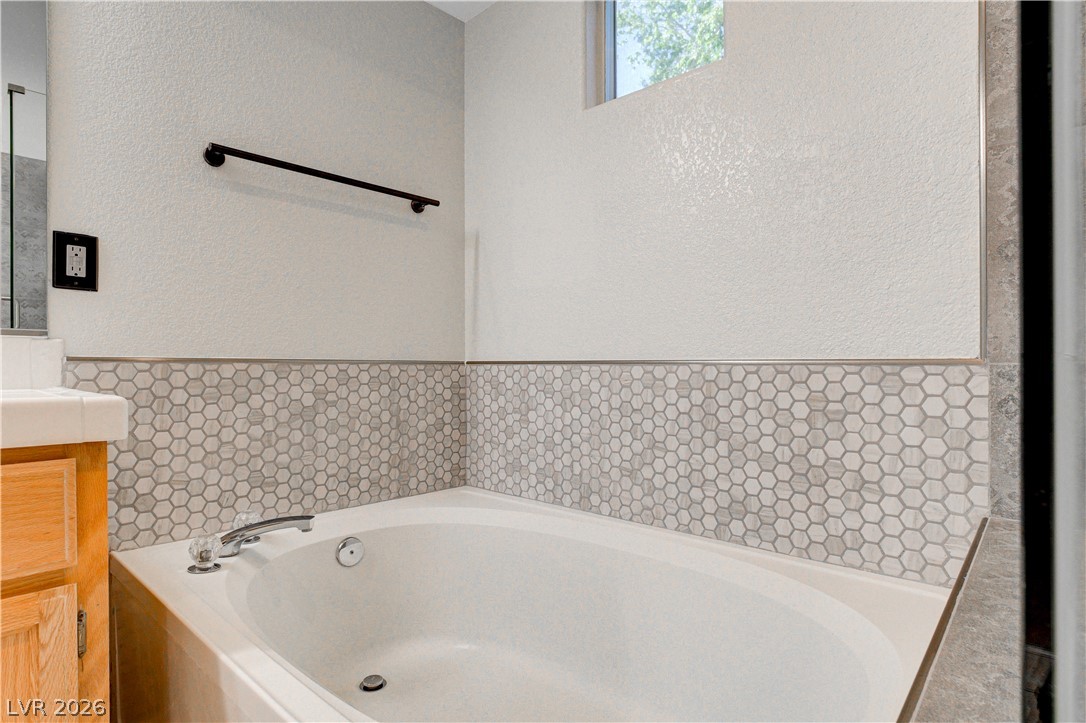 8621 Sierra Cima Lane Property Photo 16