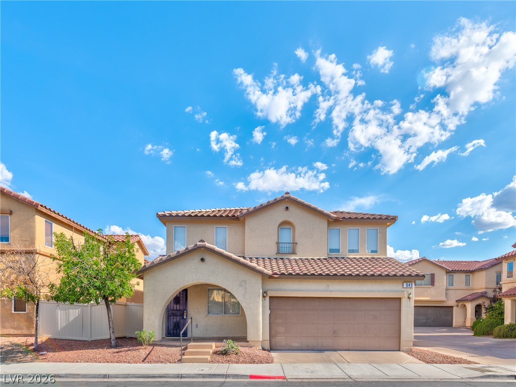 949 Medina De Leon Avenue Property Photo 1