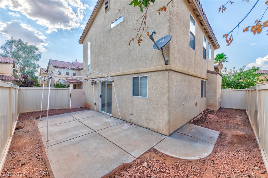 949 Medina De Leon Avenue Property Photo 2