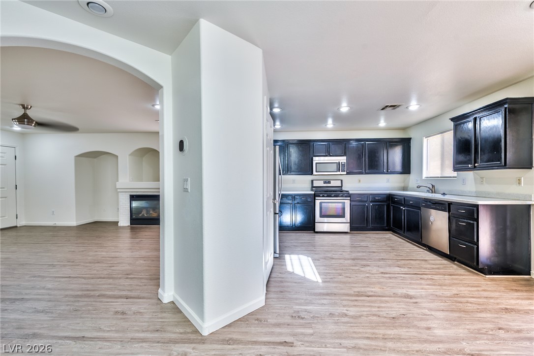 949 Medina De Leon Avenue Property Photo 17