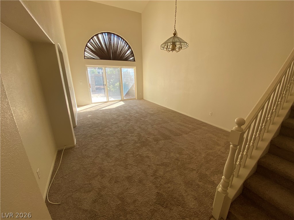 10185 Birch Bluff Lane Property Photo 2