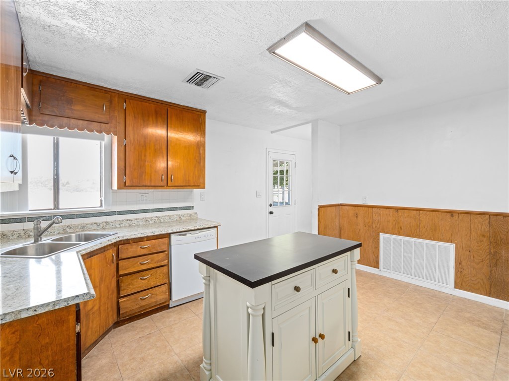 1825 Cicchi Street Property Photo 16