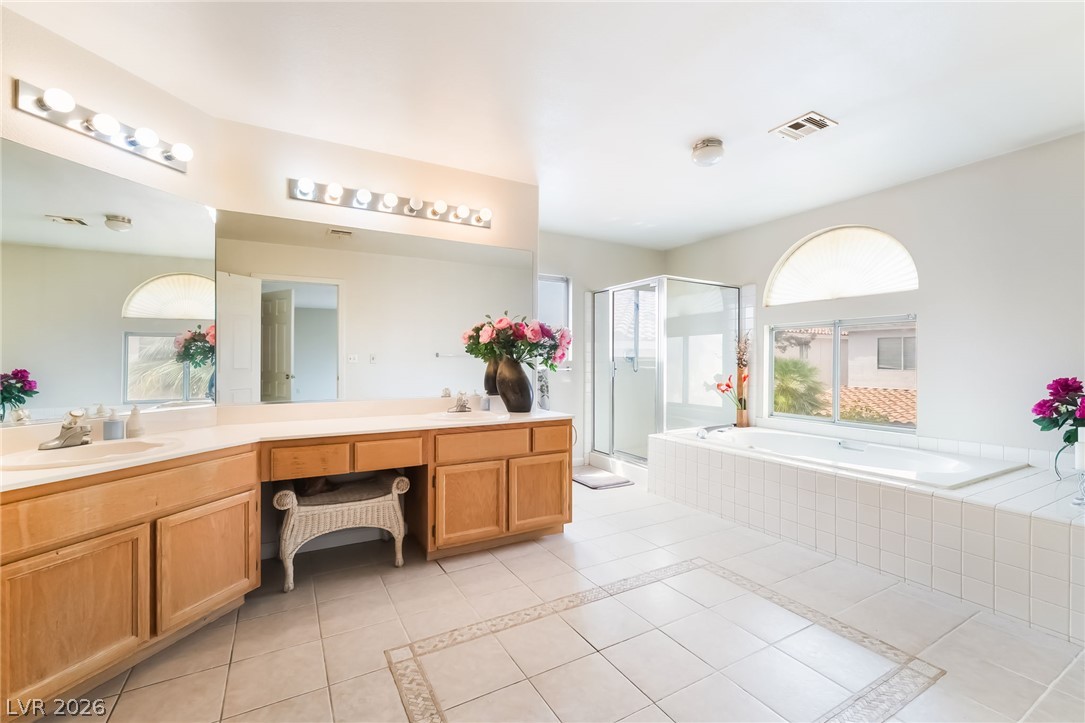 261 Via Malorca Street Property Photo 19