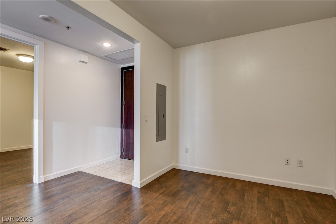 4575 Dean Martin Drive 3007 Property Photo 11