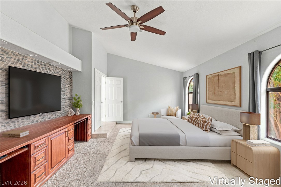 2638 Douglas Circle Property Photo 17