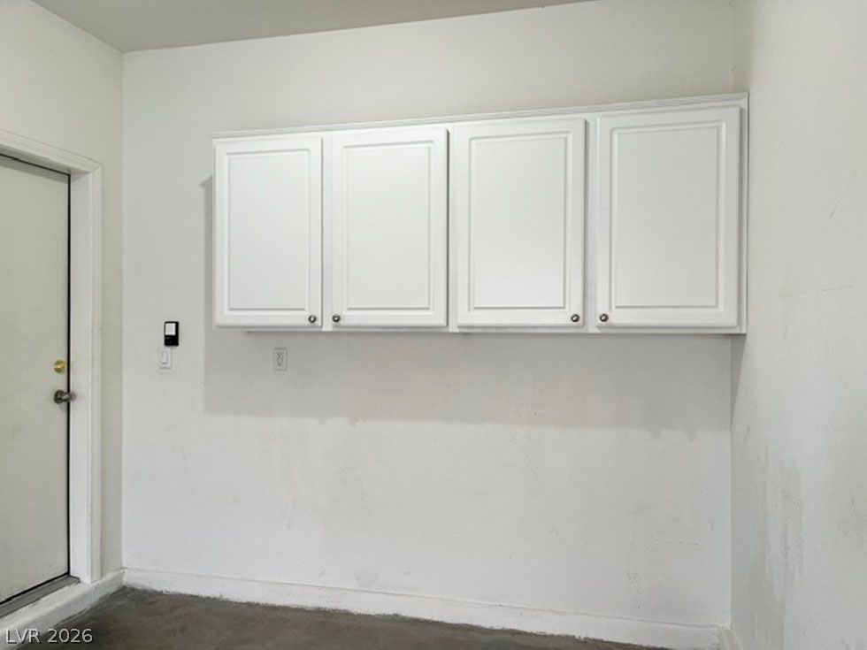 8102 Lake Chippewa Street Property Photo 34