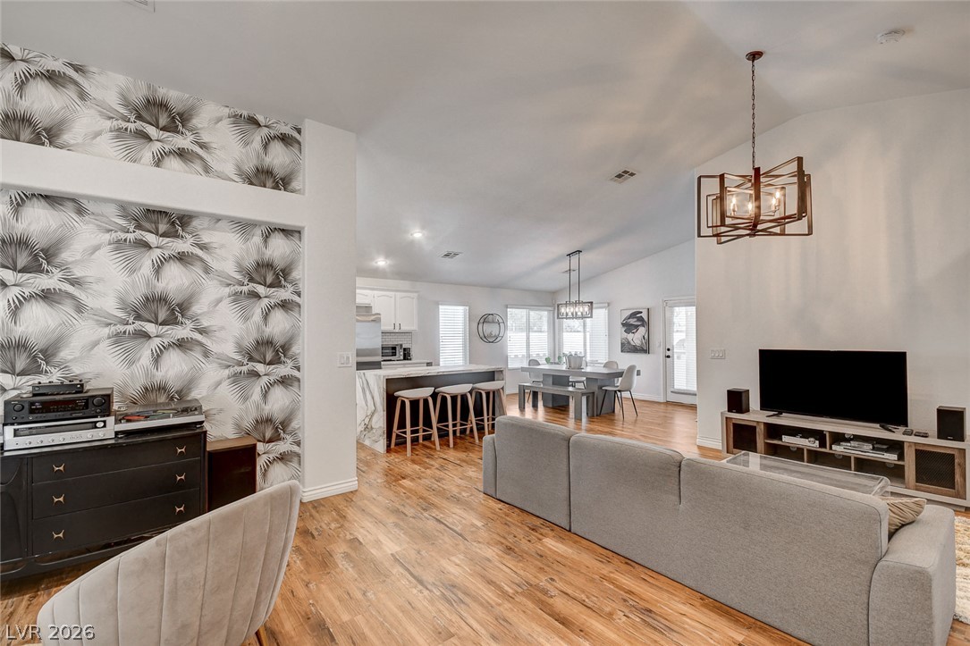 236 Misty Garden Street Property Photo 8